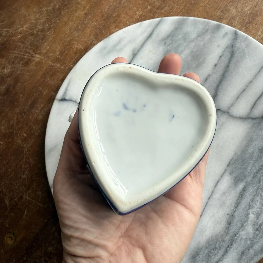 Pair Of Blue Heart Shaped Trinket Dishes One Like Flow Blue/Lid, One With Birds